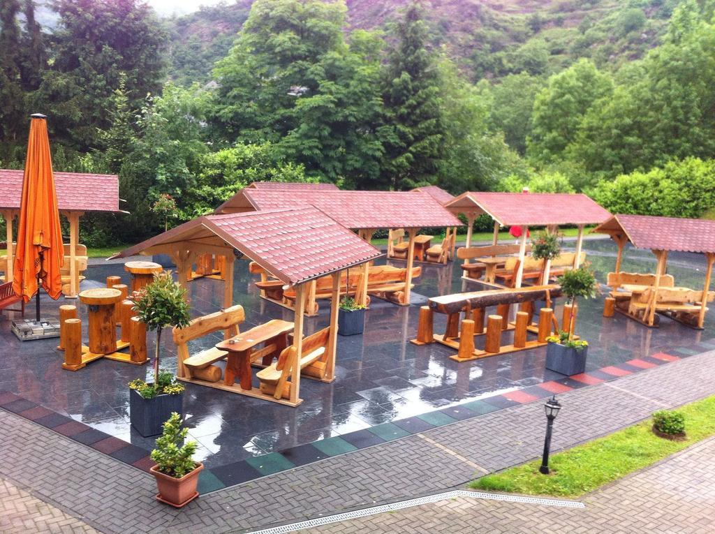 Moselhotel Waldeck Burgen  Εξωτερικό φωτογραφία